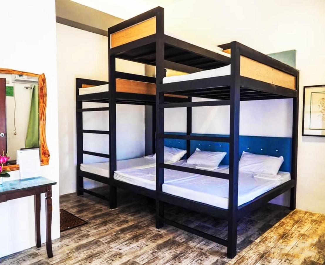 Floating Sanctuary Resort Powered By Cocotel Bulacan Kültér fotó