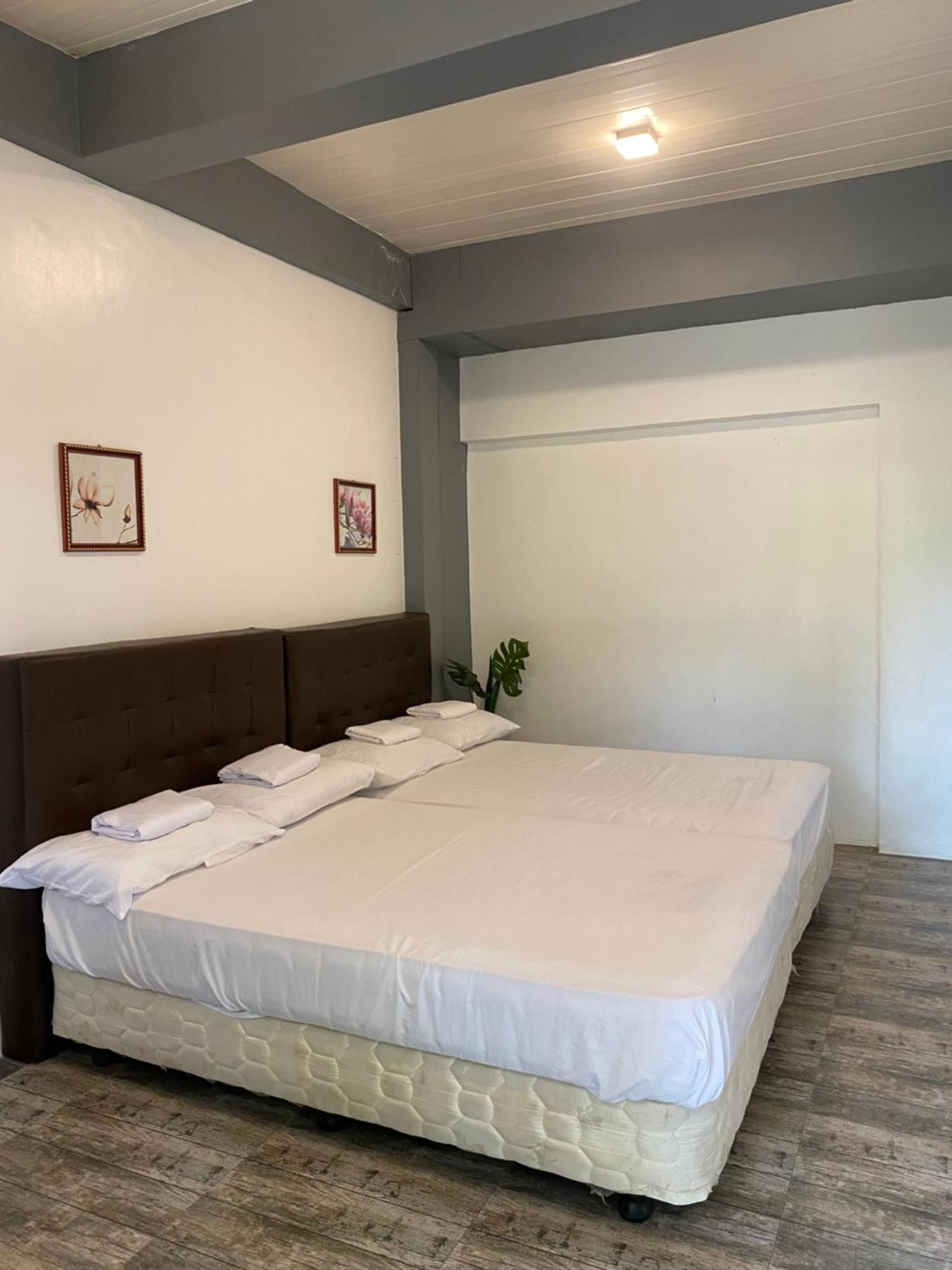 Floating Sanctuary Resort Powered By Cocotel Bulacan Szoba fotó
